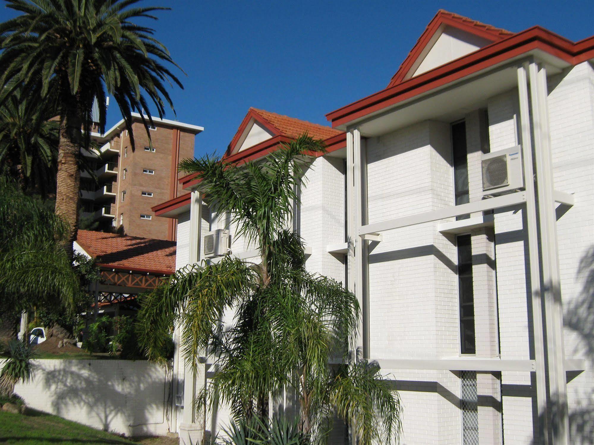 Beatty Lodge Perth Exterior foto
